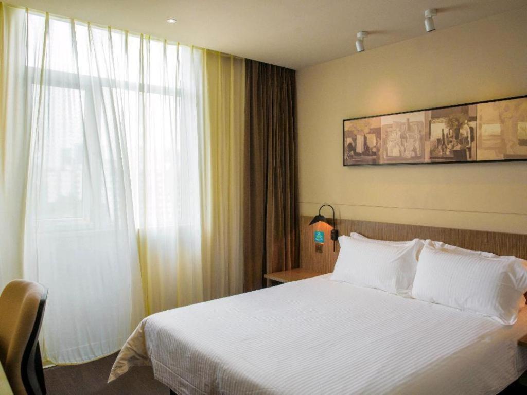 Jinjiang Inn Select Foshan Nanhai Guicheng Metro Station Екстер'єр фото