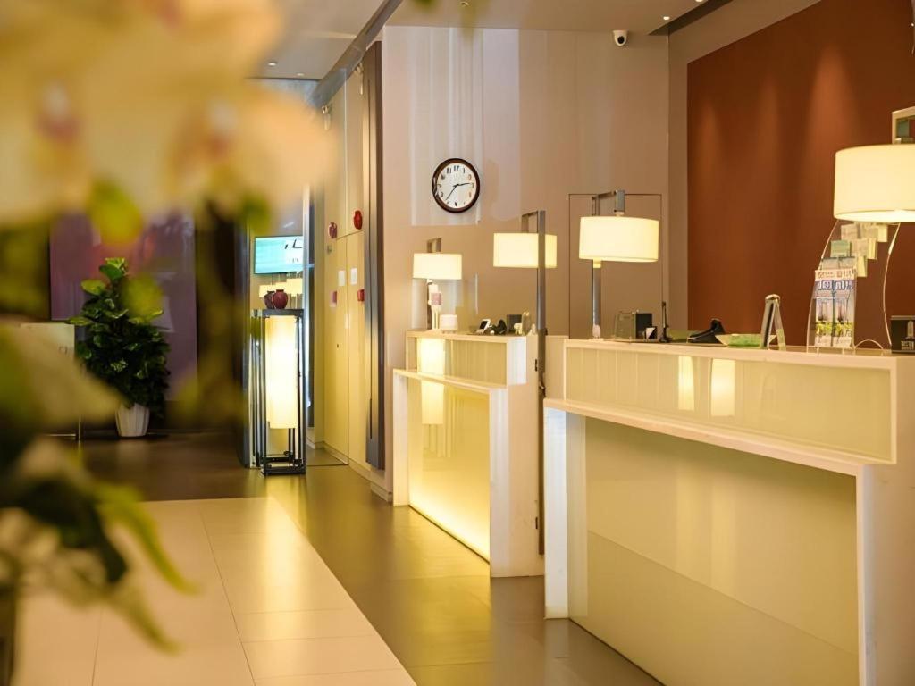 Jinjiang Inn Select Foshan Nanhai Guicheng Metro Station Екстер'єр фото